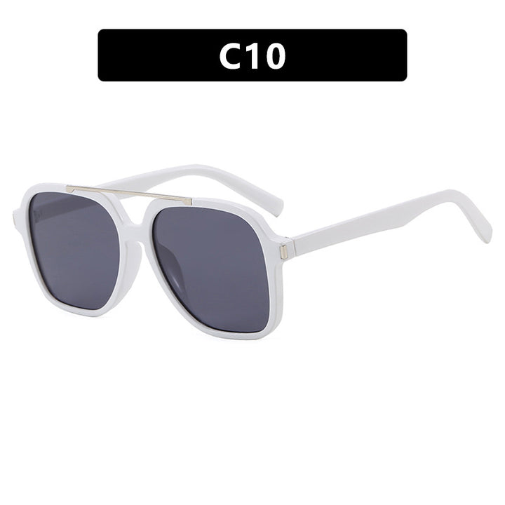 Women's square sunglasses with protective UV filter and elegant frame Bowlift