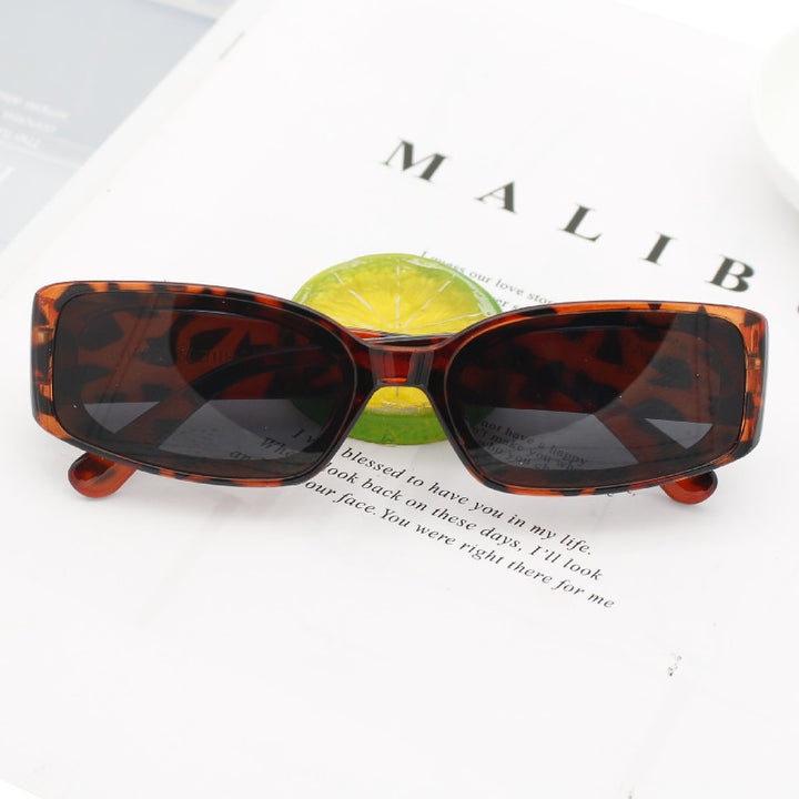 Women's exclusive oversized sunglasses in modern design Bowlift