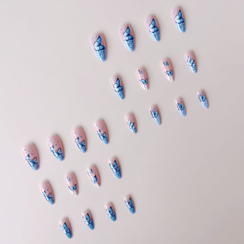 Art nail set with filigree butterfly and flower motifs Bowlift