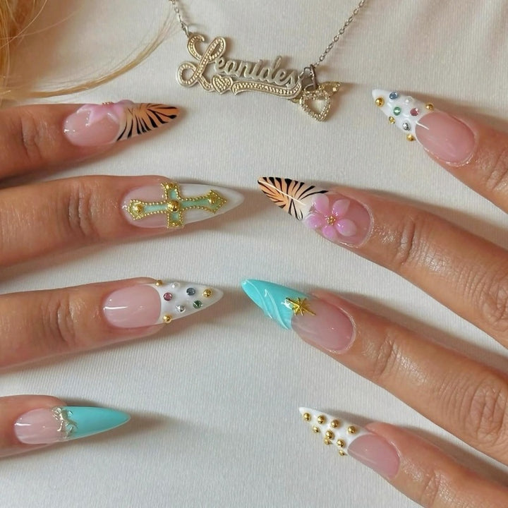 Themed Press-On Nail Art Set Bowlift