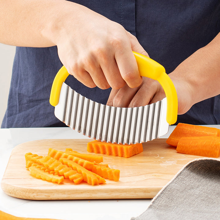 Multifunctional vegetable cutter with non-slip handle Bowlift