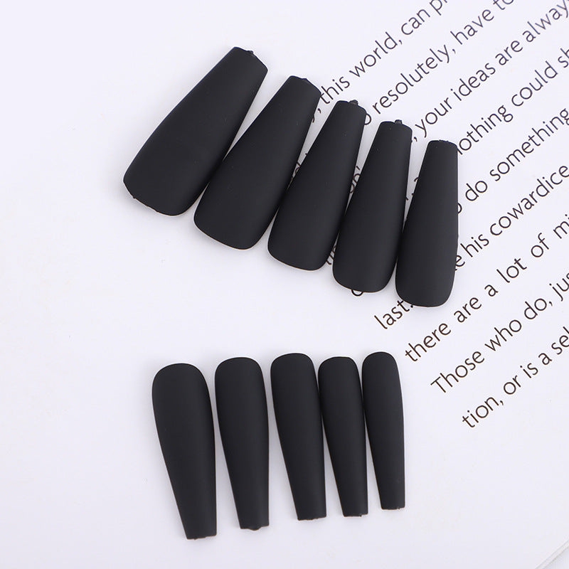 Elegant Fake Nails Bowlift