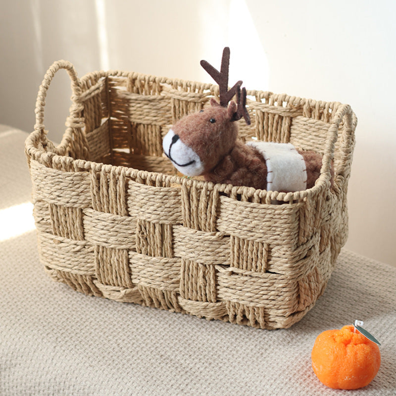 Structured storage basket made of natural material Bowlift