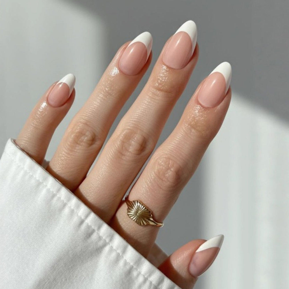 Elegant French Manicure Artificial Nails Bowlift