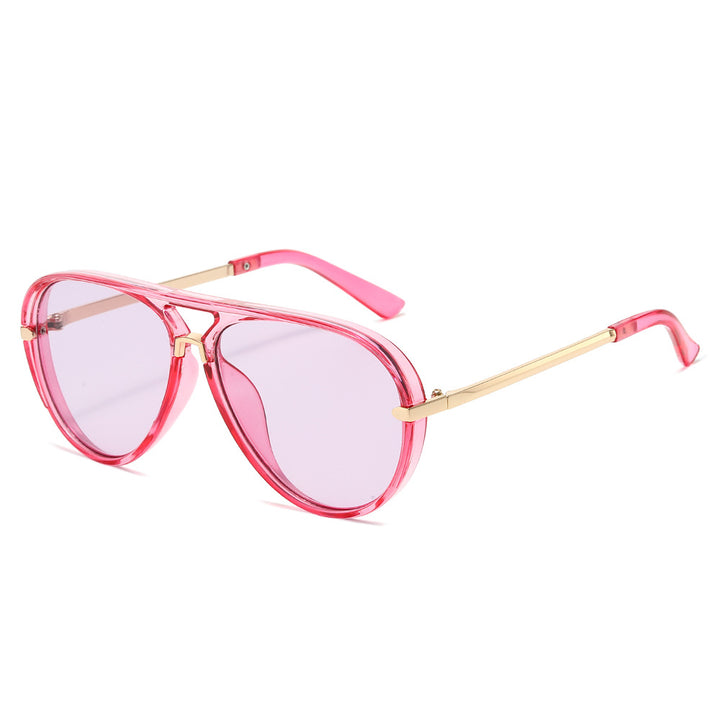 Elegant Aviator Sunglasses with Gold Accents Bowlift