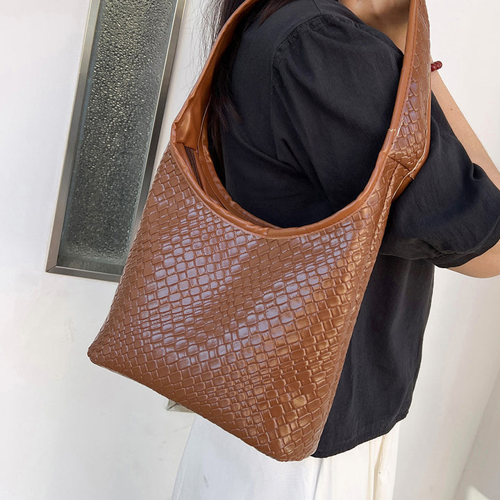 Textured Woven Hobo Bag Bowlift
