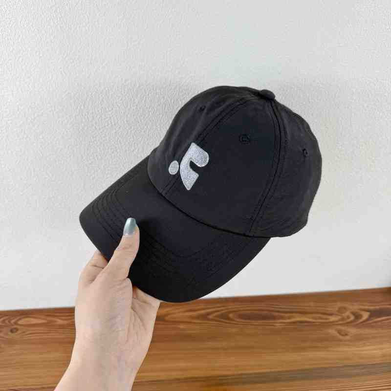 Women's Lightweight Breathable Sports Cap Bowlift