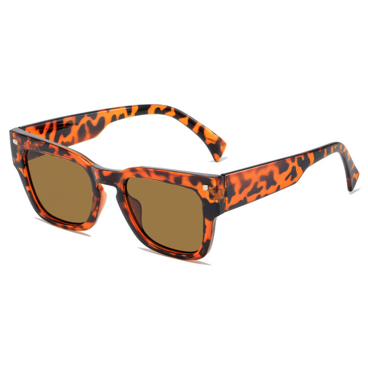 Ladies' fashionable sunglasses in trendy square design Bowlift