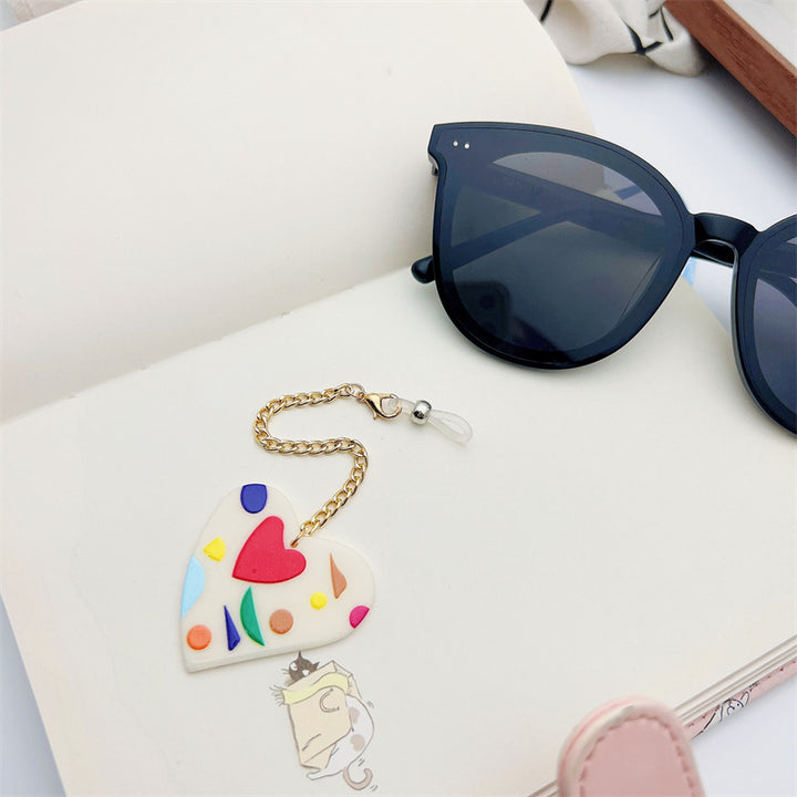 Heart-Designed Eyewear Chain Holder Bowlift