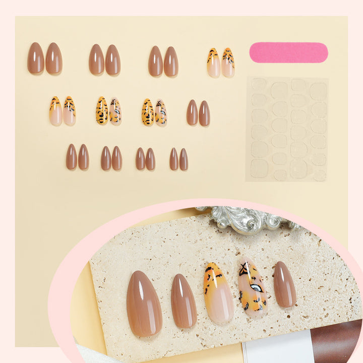 Creative Nail Art Set with Leopard Design and Glamorous Accents Bowlift