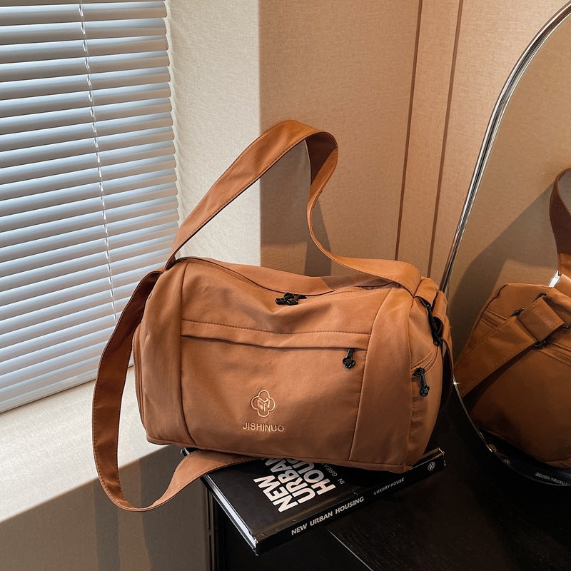 Modular Sports and Travel Bag Bowlift