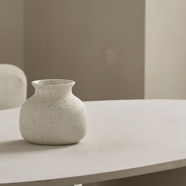 Elegant and Artistic Ceramic Vase Bowlift