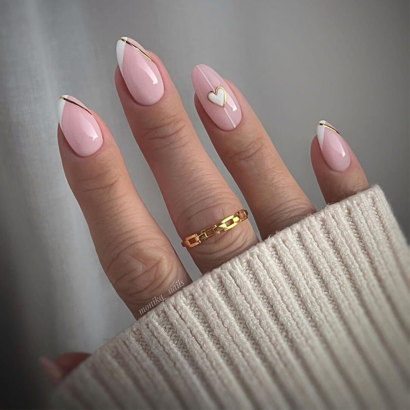 Elegant Press-On Nail Set with Decorative Heart and Gold Accents Bowlift