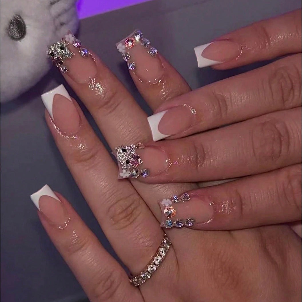 Artificial nail set with stylish rhinestone decorations Bowlift