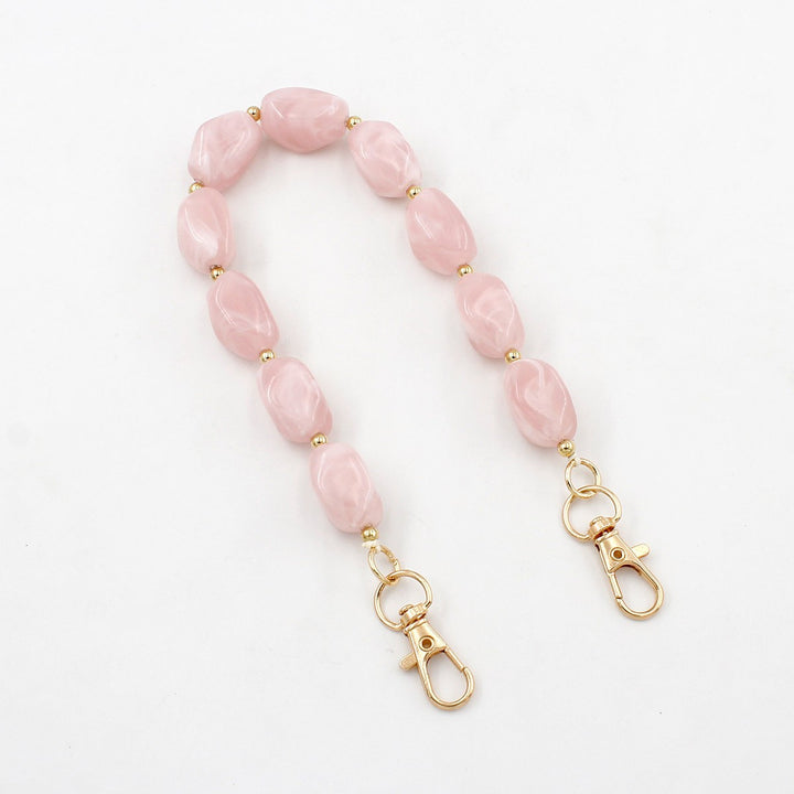 Elegant Beaded Eyewear Chain Bowlift