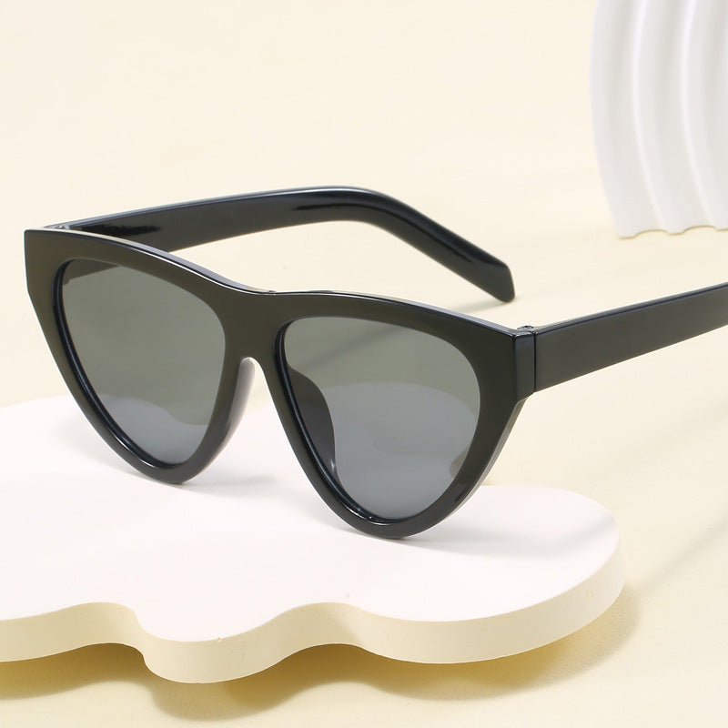 Women's futuristic Cat-Eye sunglasses with high-quality plastic frame Bowlift