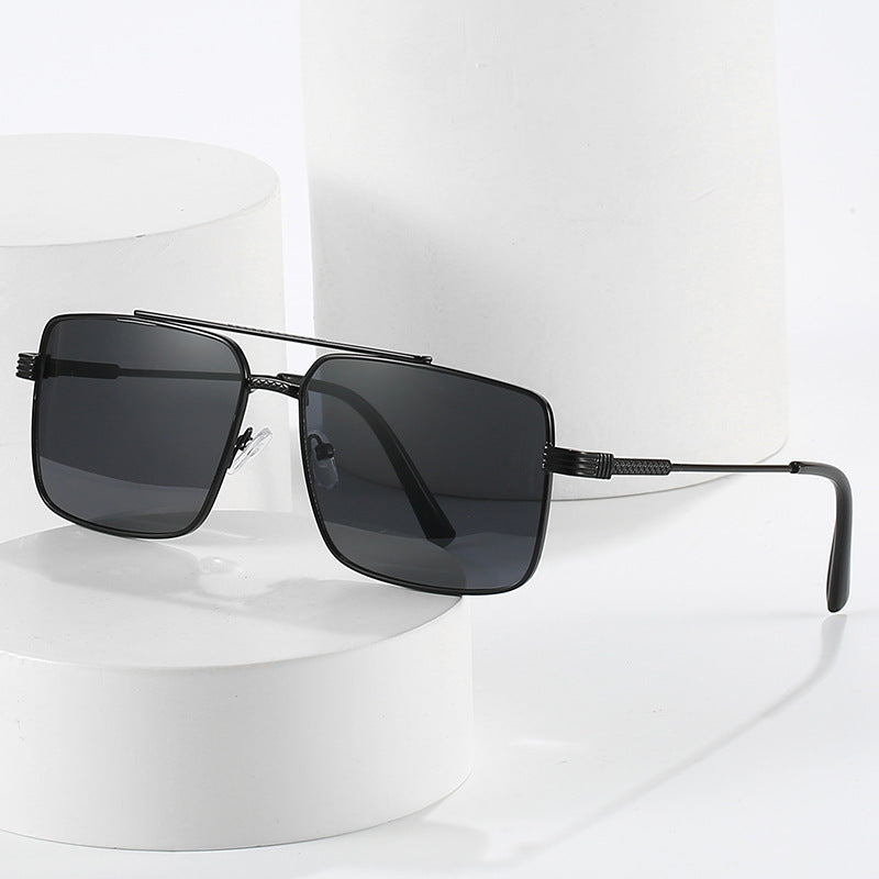 Elegant Oversized Square Frame Sunglasses Bowlift