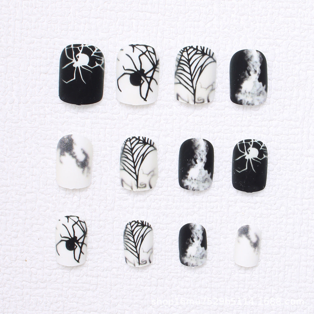 Spooky Spider-Themed Press-On Nails Bowlift