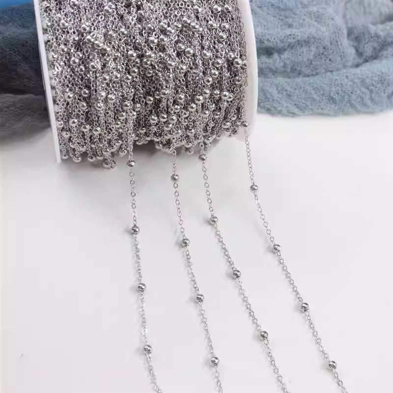 Delicate Beaded Chain Necklace Bowlift