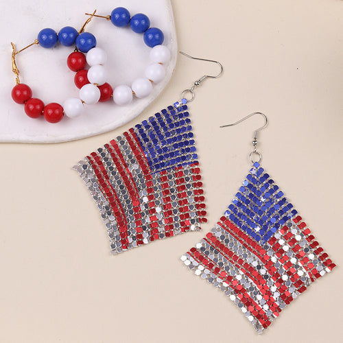 Women's nan statement hoops with large pearl beads and clip closure Bowlift