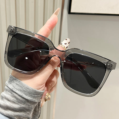 Women's oversized sunglasses with matte frame Bowlift