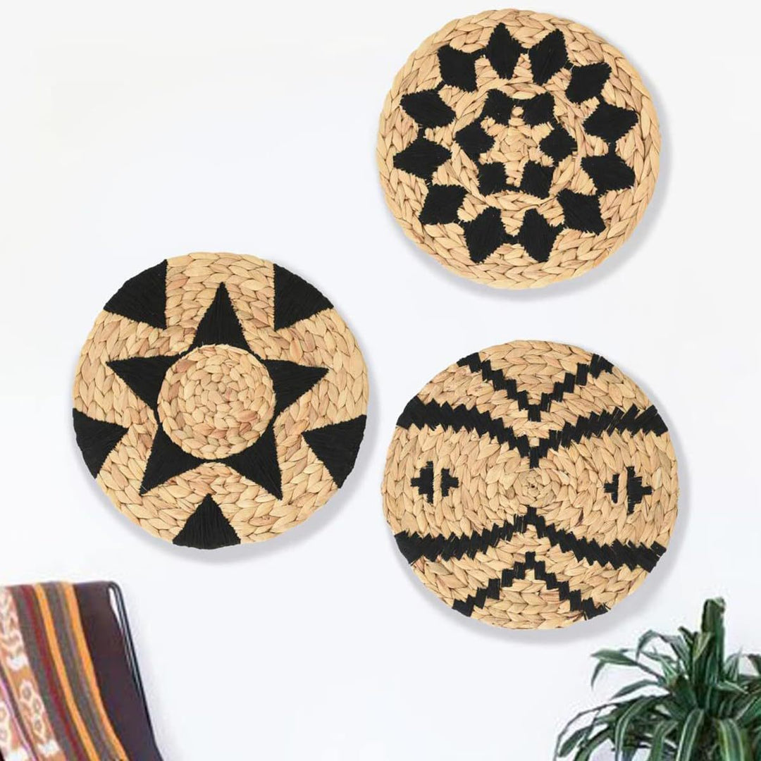 Decorative Wall Hanging Made of Natural Materials Bowlift