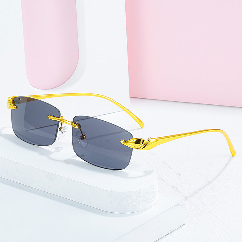Women's fashionable sunglasses with a creative frame and high-quality lenses Bowlift