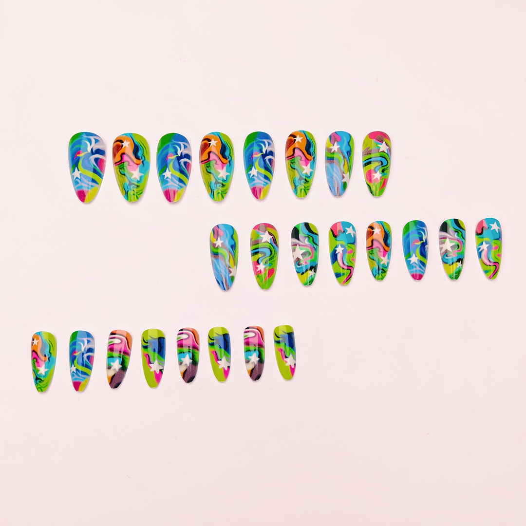 Artificial nails with creative gradient color and star motif Bowlift