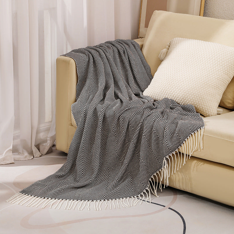 Women's stylish and soft zigzag blanket Bowlift