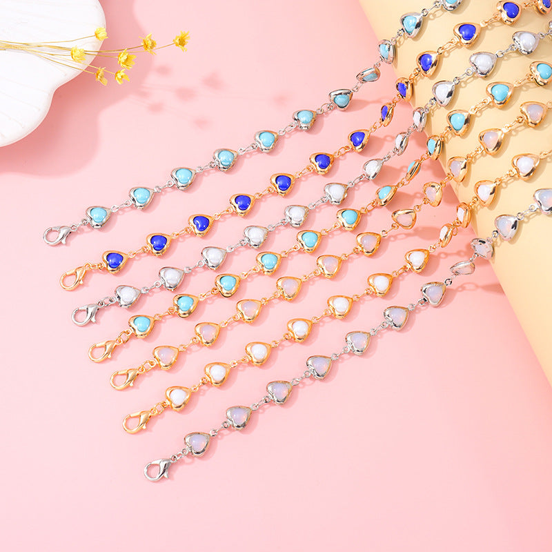Charming Heart-Shaped Statement Bracelet Bowlift