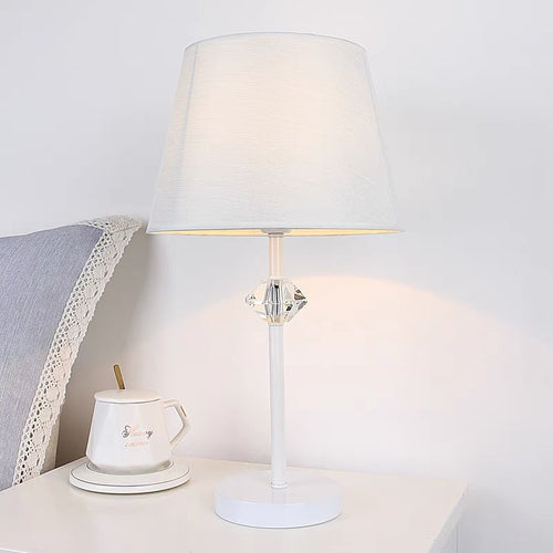 Elegant Crystal Accent Table Lamp