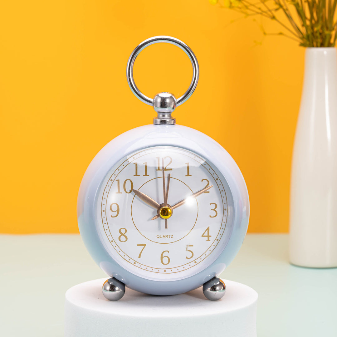 Classic Alarm Clock in Nostalgic Design Bowlift
