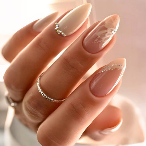 Premium Floral Designed Press-On Nail Set Bowlift