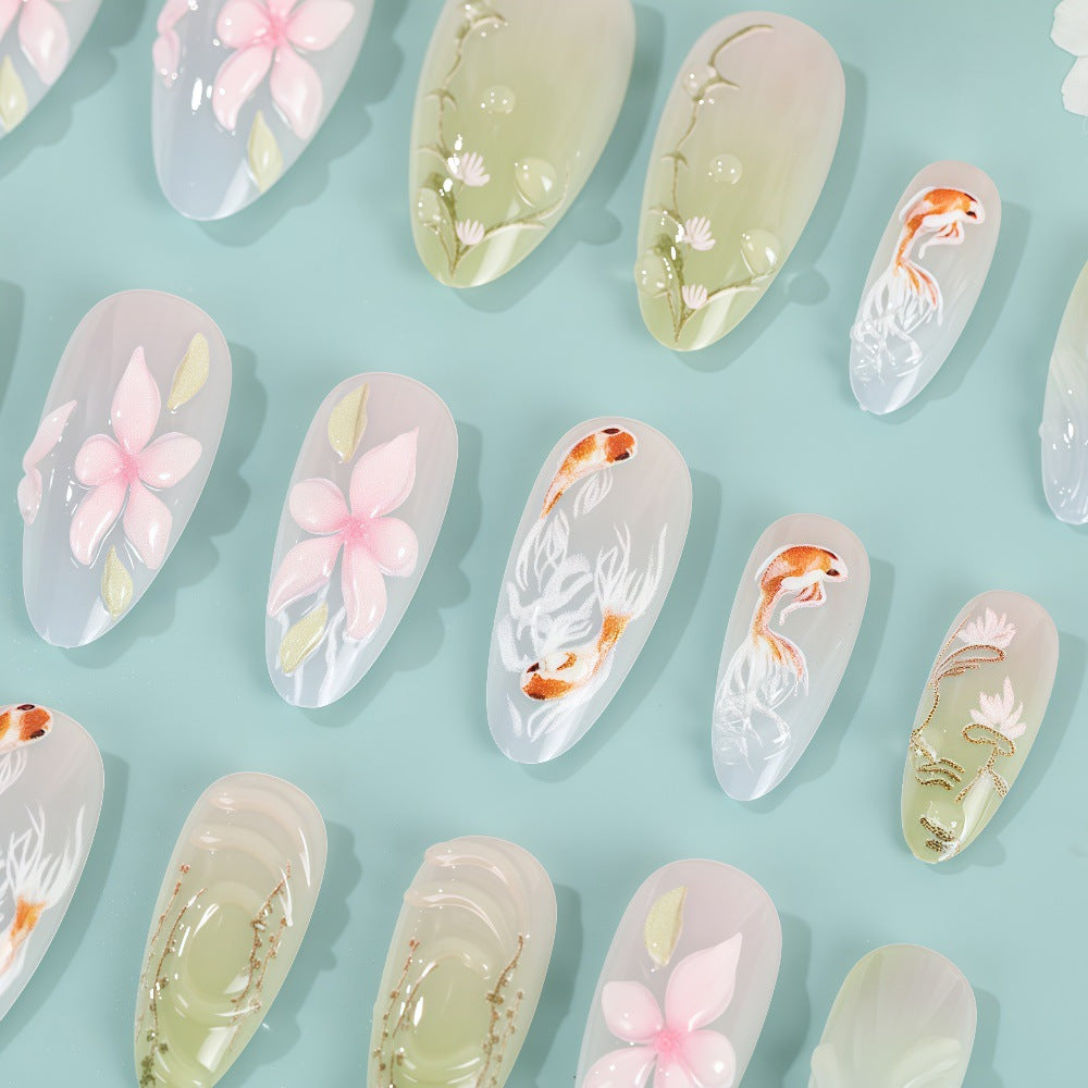 Artificial nails with floral designs Bowlift