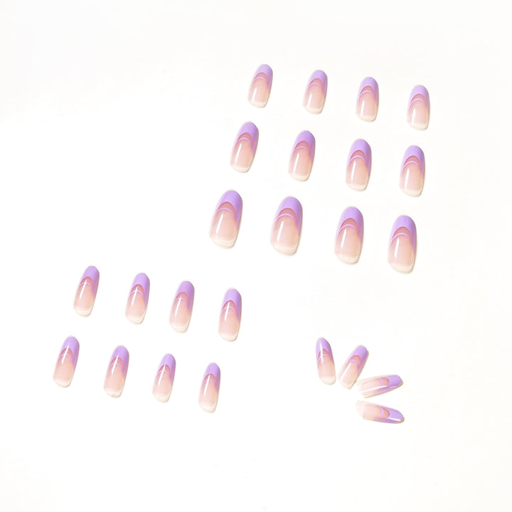 Elegant artificial nails with fine ombre design and noble accents Bowlift
