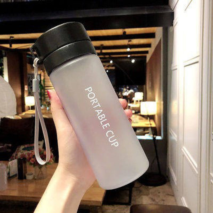 Ladies stylish glass drinking bottle Bowlift