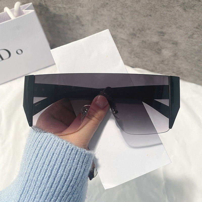 Women's Sporty Shield Sunglasses Bowlift