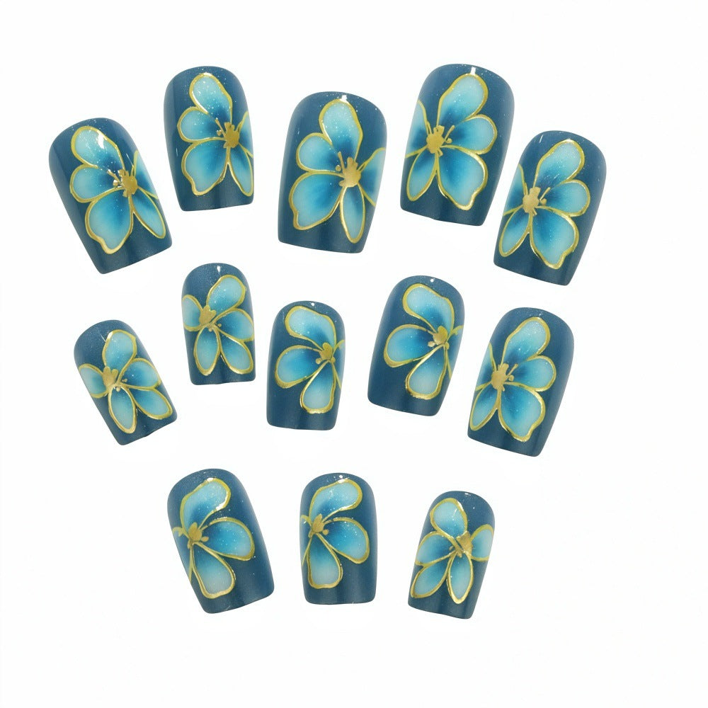 Elaborately designed artificial nails with flower pattern Bowlift
