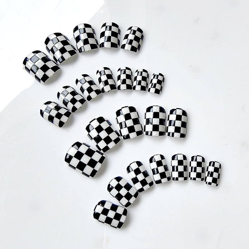 Artificial nails in modern chessboard design Bowlift