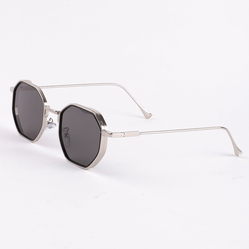 Women's sunglasses in a modern, octagonal design with UV protection Bowlift