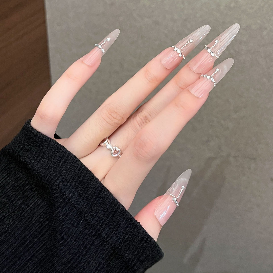 Elegant Rhinestone-Accented Press-On Nails Bowlift