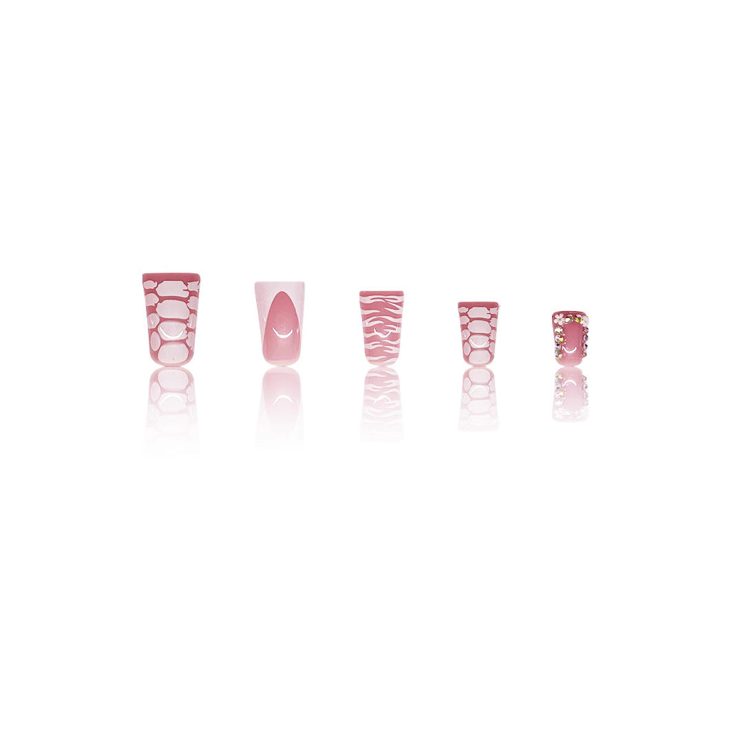 Creative Abstract Nail Design Extensions Bowlift