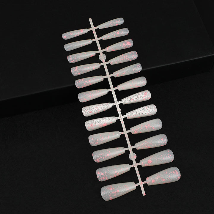 Artificial nails with delicate floral design Bowlift