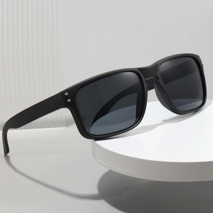Women's aviator sunglasses with a relaxed fit and UV protection Bowlift