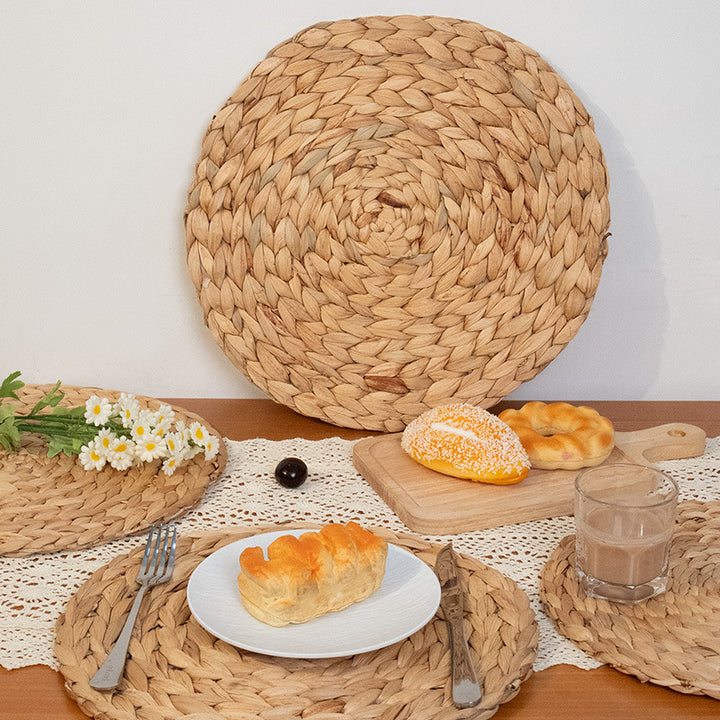 Round Woven Placemats Bowlift