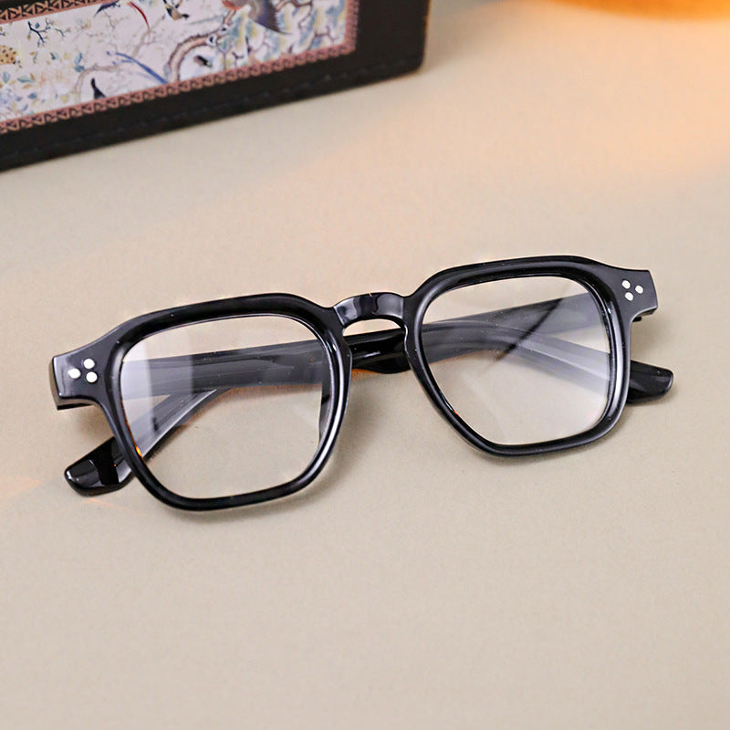 Women fashionable oversized glasses Bowlift