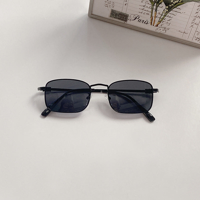 Fashionable glasses with square frame Bowlift
