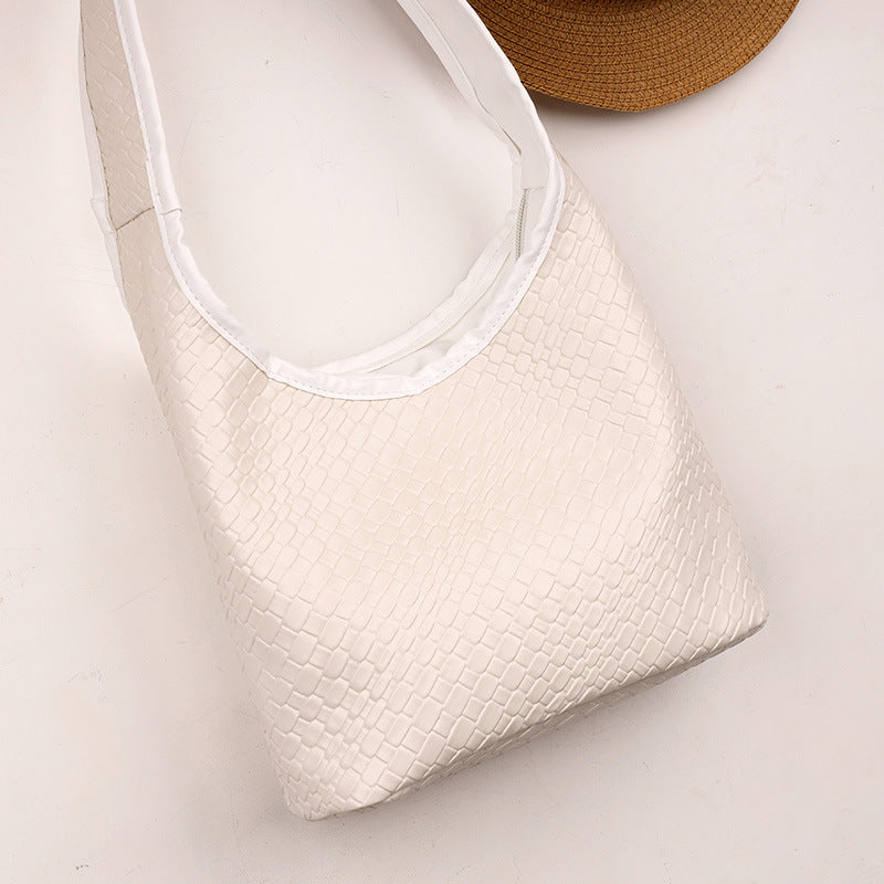 Textured Woven Hobo Bag Bowlift