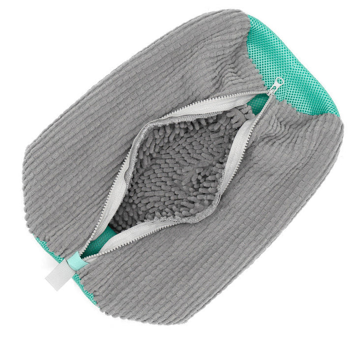 BowLift | Practical Shoe Wash Bag