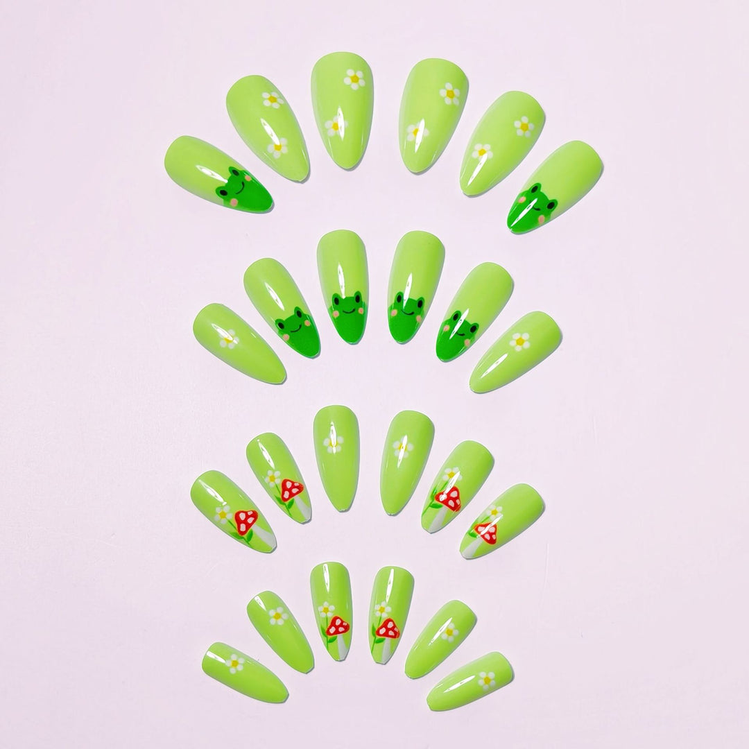 Artificial nails with cute frog and flower design Bowlift